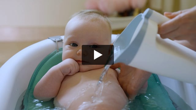 How to Give Your Baby a Tub Bath